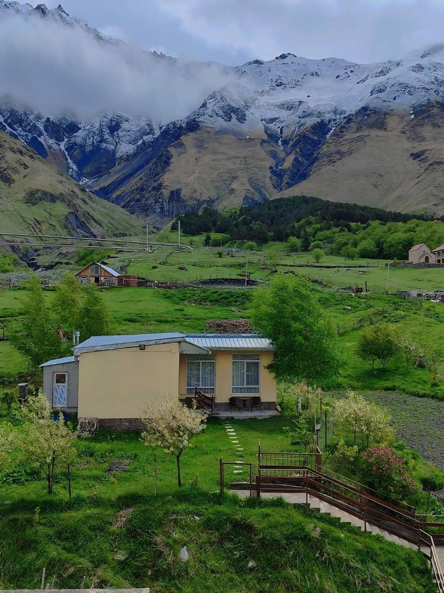 Mountain Kazbegi Apartment Dış mekan fotoğraf
